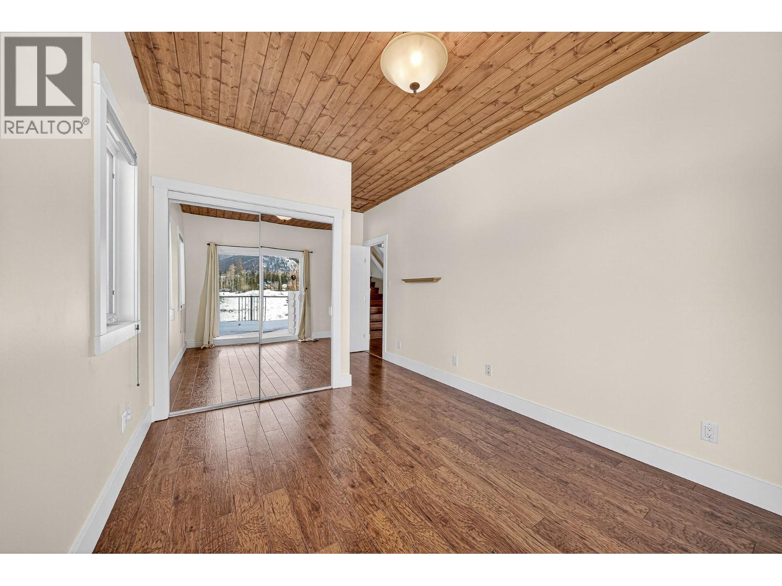 2005 GOLDEN EAGLE Drive, Sparwood