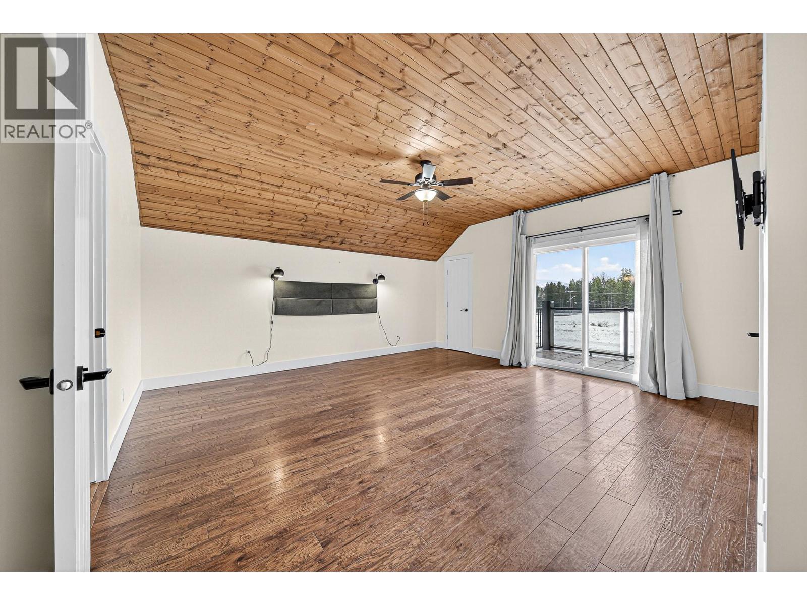 2005 GOLDEN EAGLE Drive, Sparwood