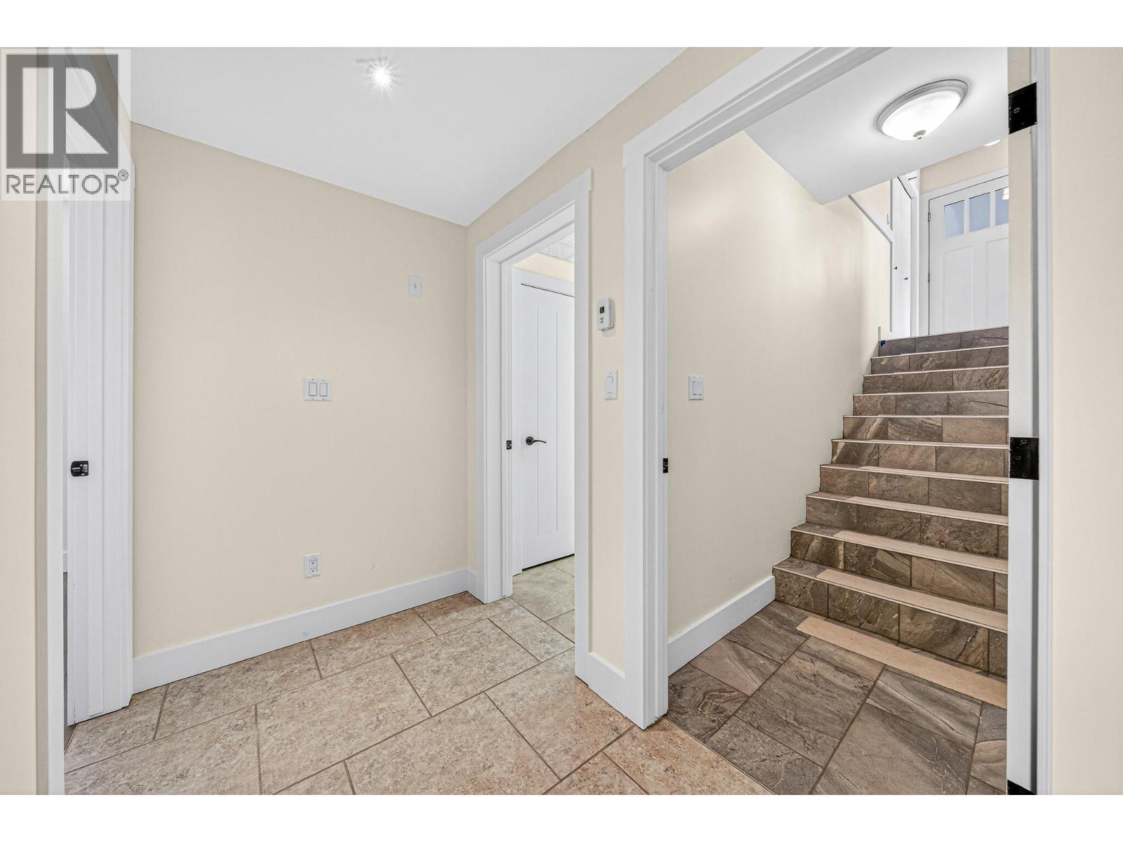 2005 GOLDEN EAGLE Drive, Sparwood