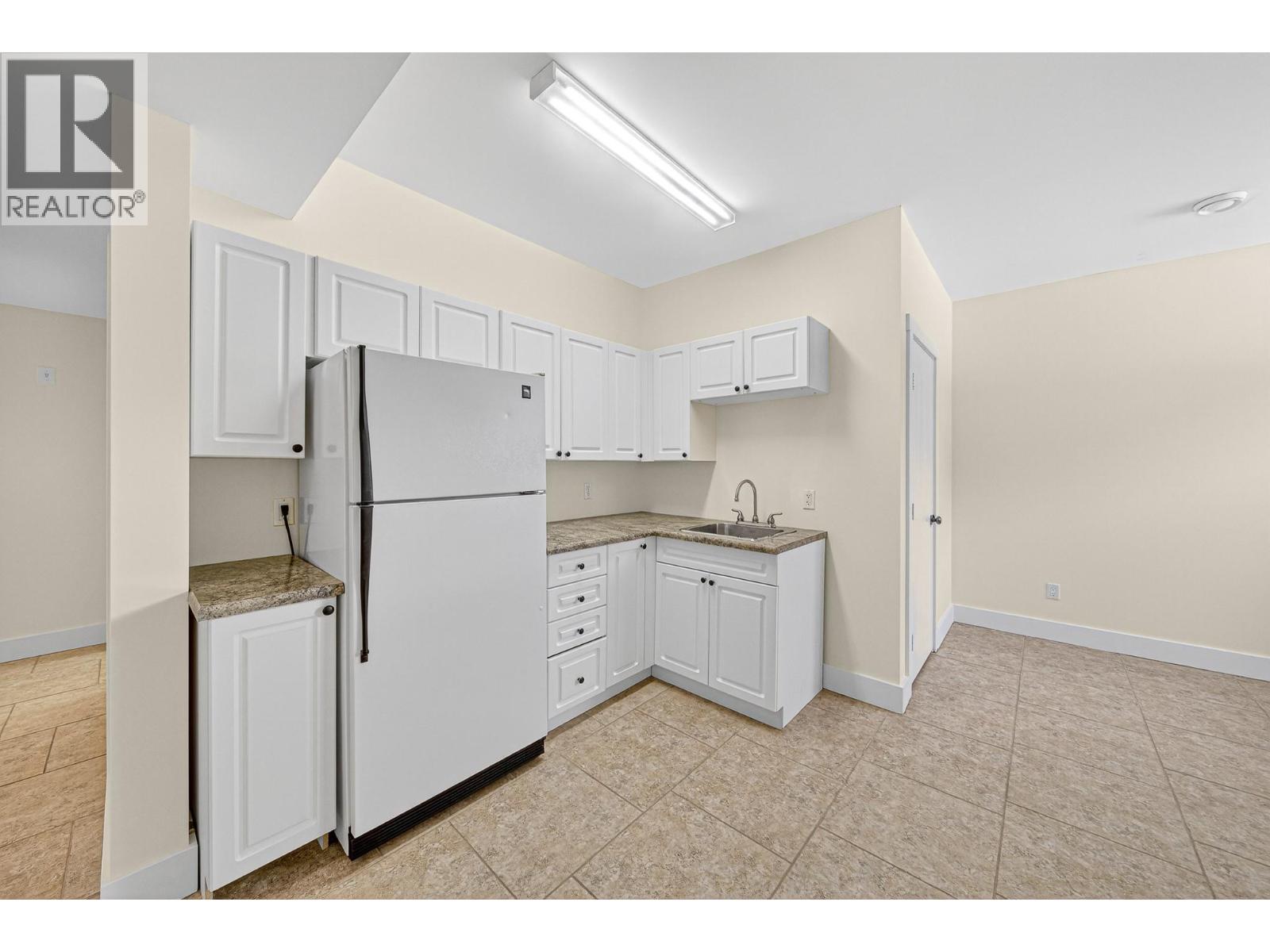 2005 GOLDEN EAGLE Drive, Sparwood