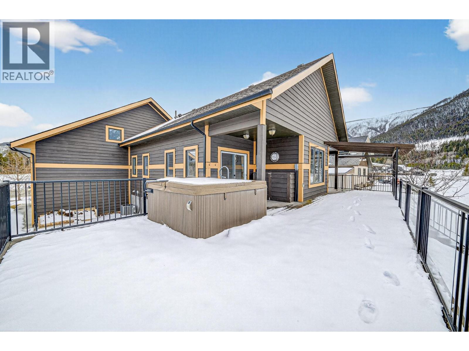 2005 GOLDEN EAGLE Drive, Sparwood