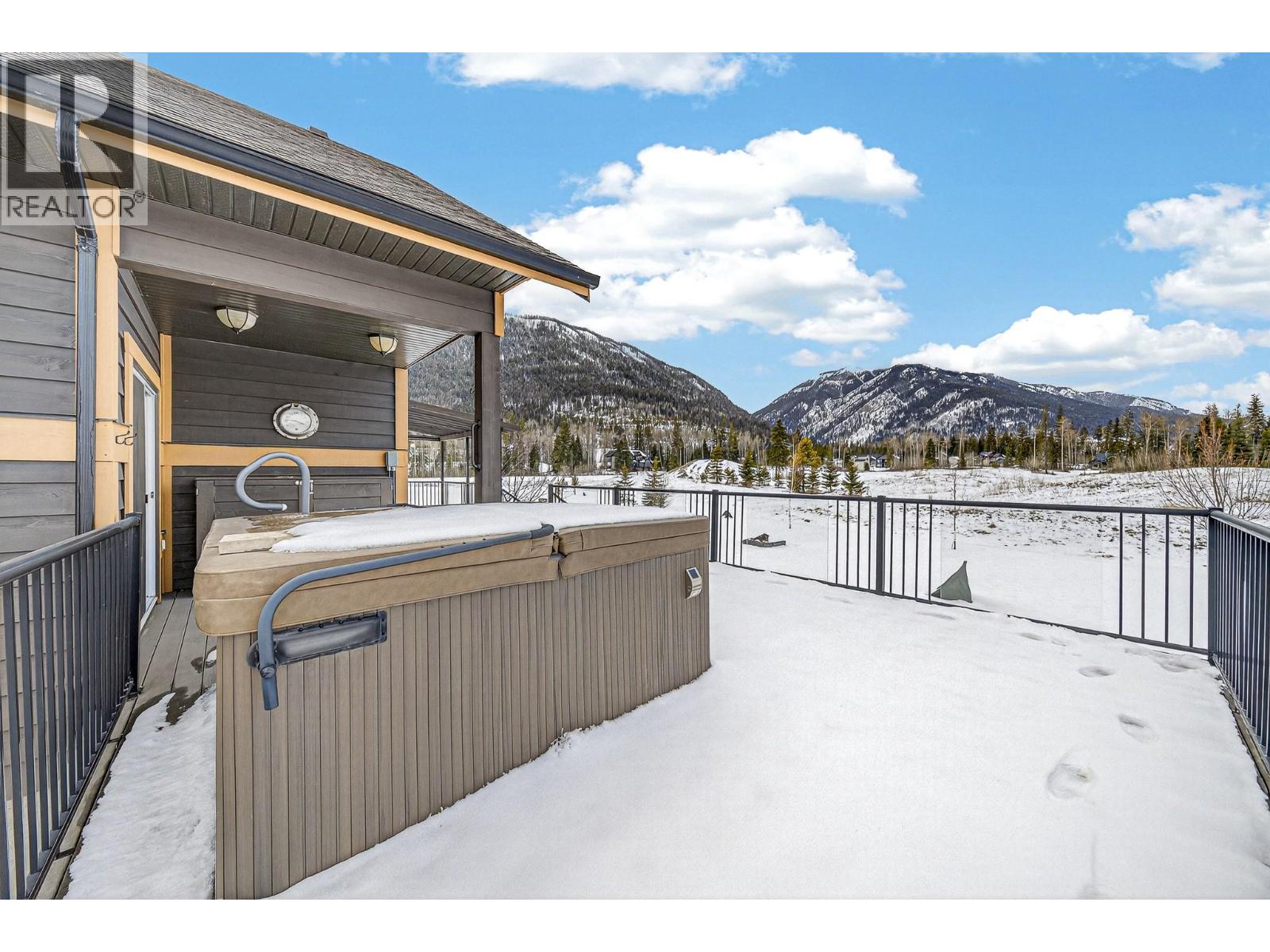 2005 GOLDEN EAGLE Drive, Sparwood