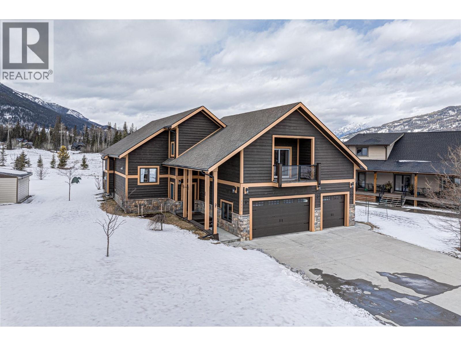 2005 GOLDEN EAGLE Drive, Sparwood