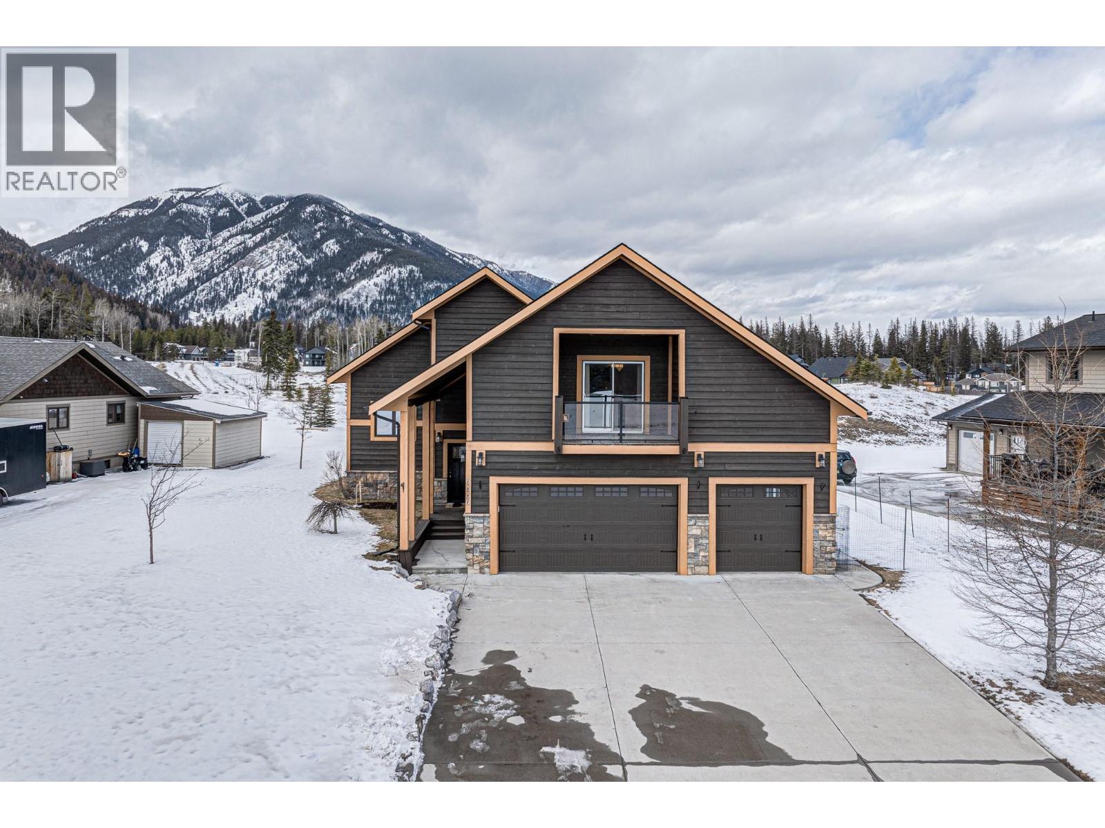 2005 GOLDEN EAGLE Drive, Sparwood