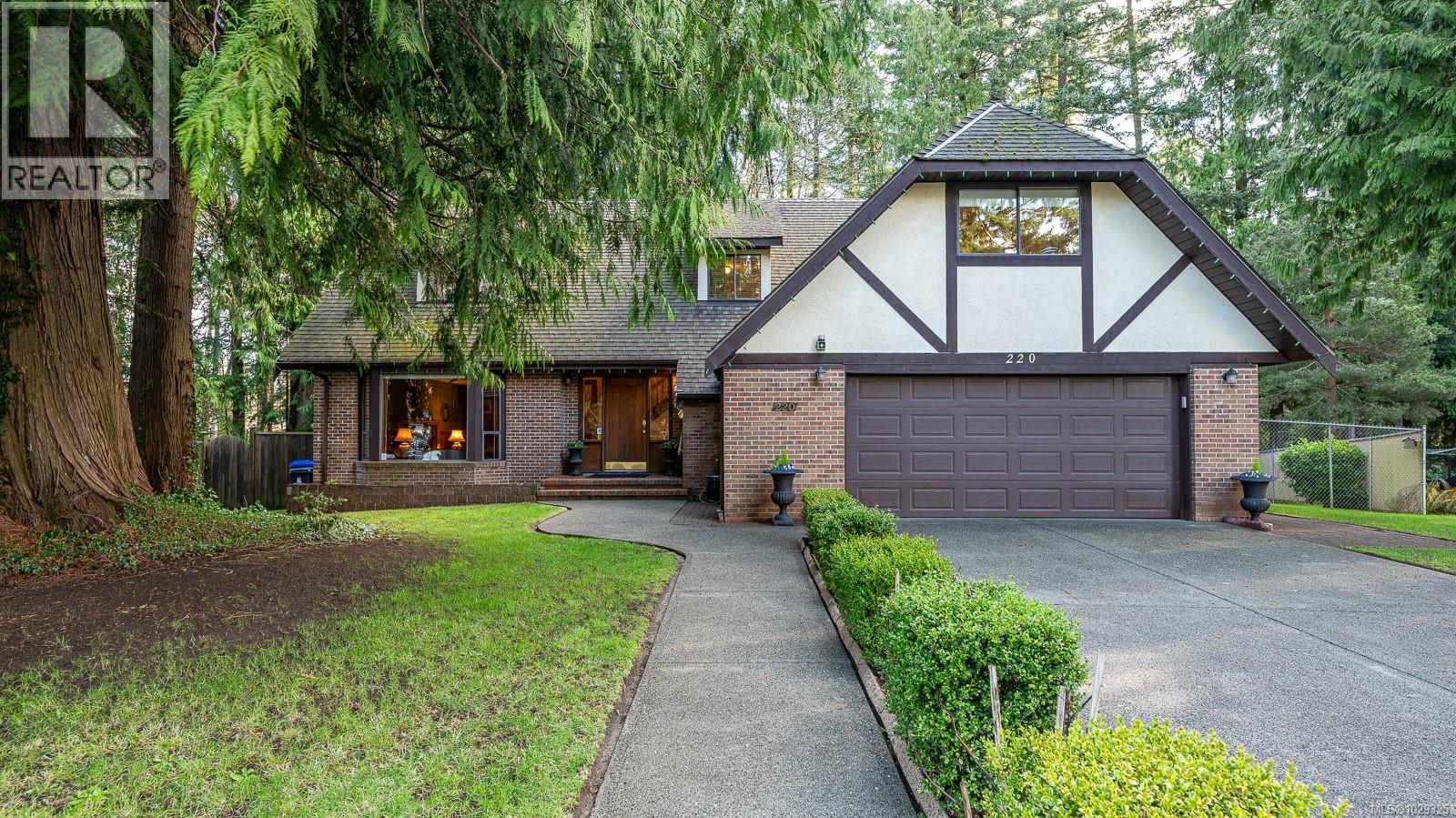 220 Marida Place - photo 2