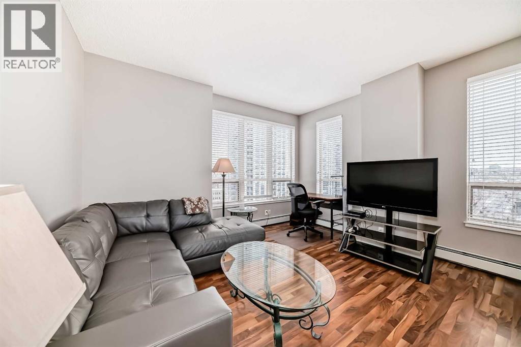 Single Family House for Sale in    Street SW Beltline Calgary 