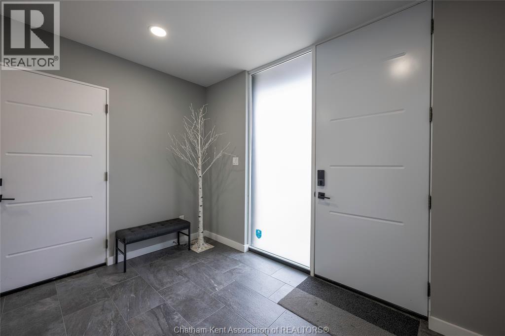2 Riverview DRIVE — photo 22