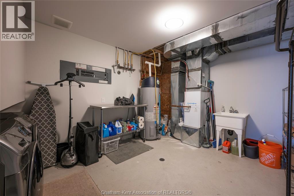 2 Riverview DRIVE — photo 24