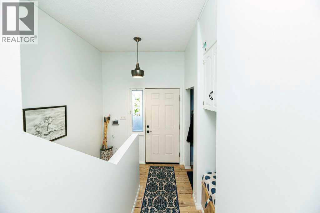 5021 61 Avenue Close, Ponoka