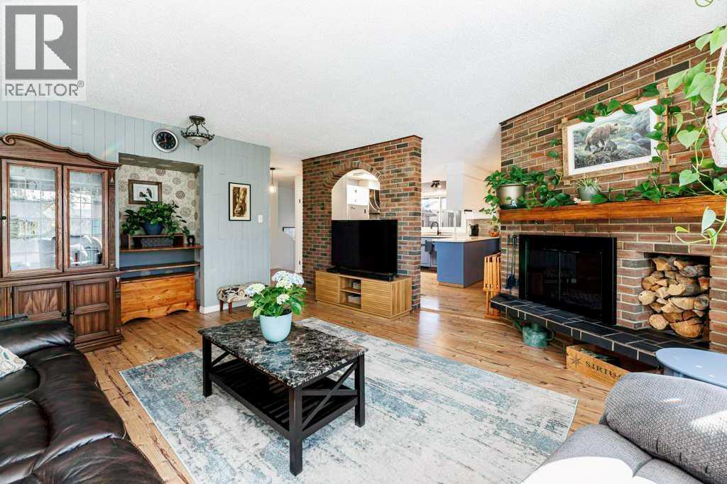 5021 61 Avenue Close, Ponoka