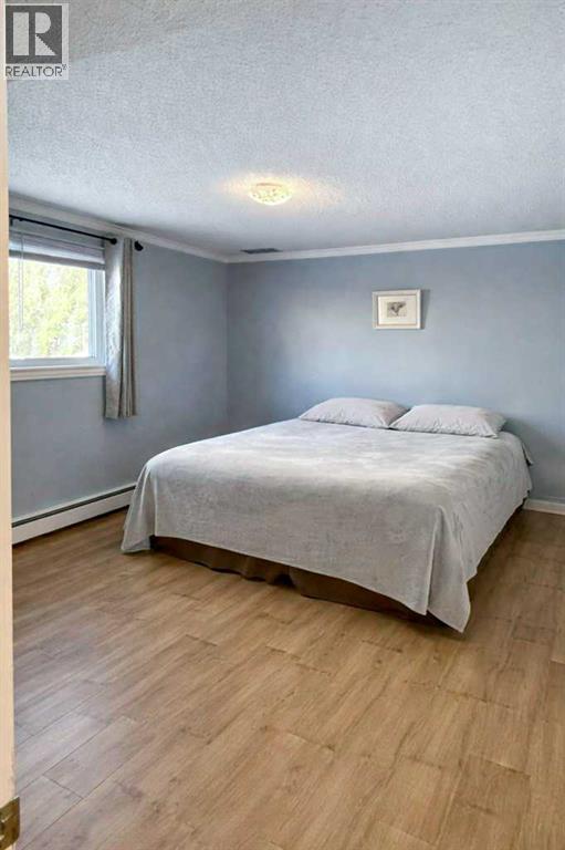 5021 61 Avenue Close, Ponoka