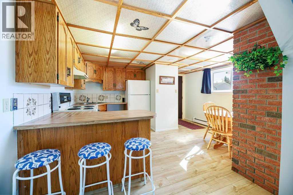 5021 61 Avenue Close, Ponoka