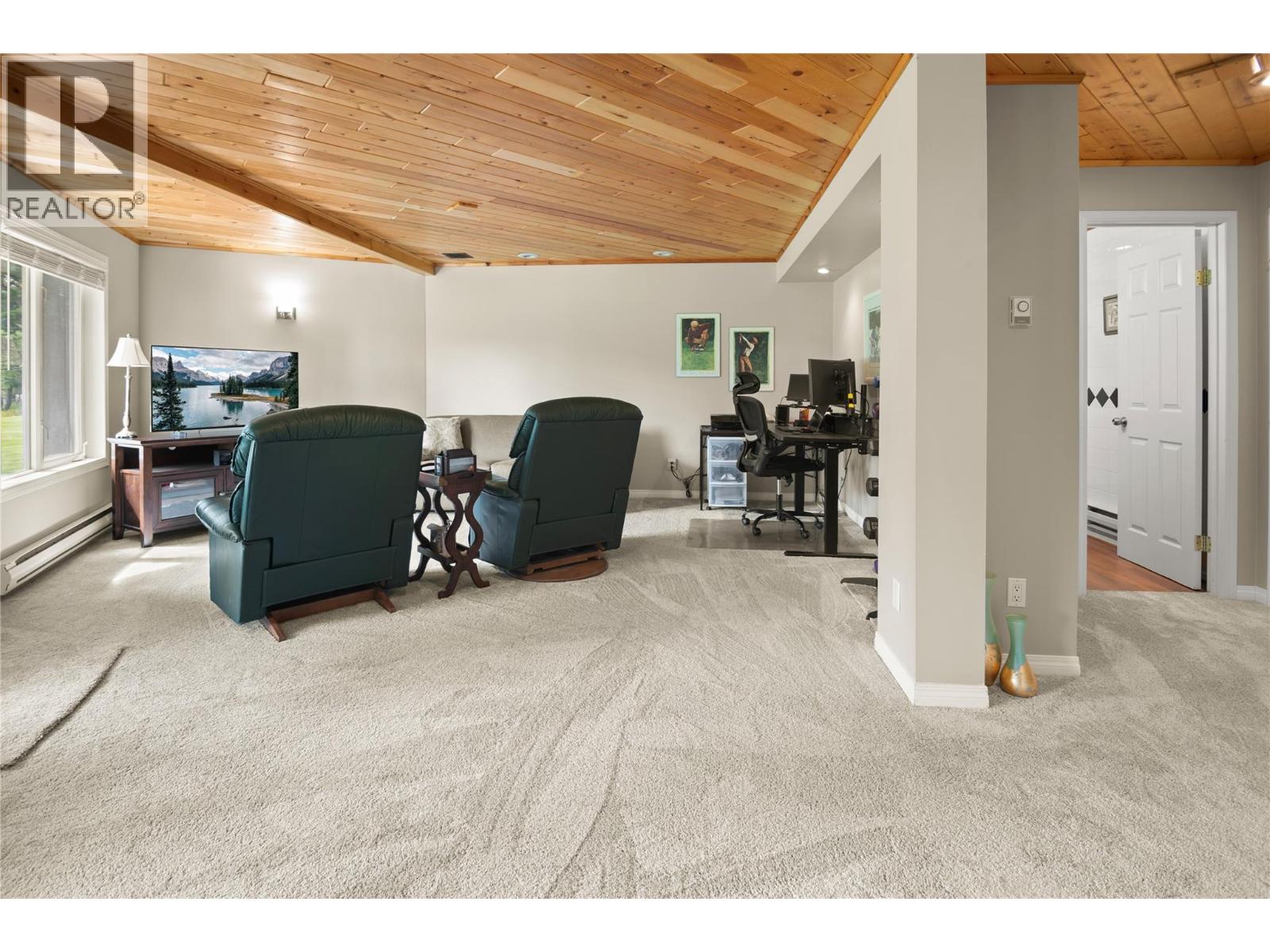 7525 Columbia Avenue Unit# 17, Radium Hot Springs