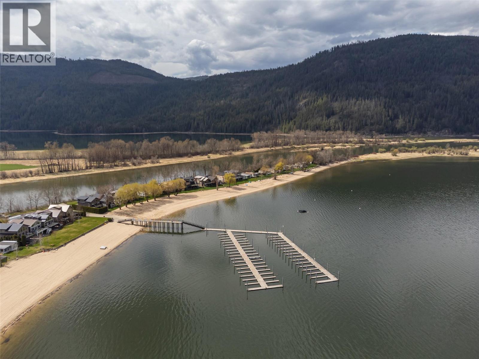 8192 97A Highway Unit# LS44, Mara