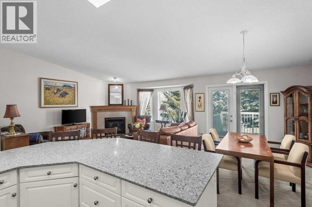 Single Family House for Sale in  Valley Ridge Heights NW Valley Ridge Calgary 