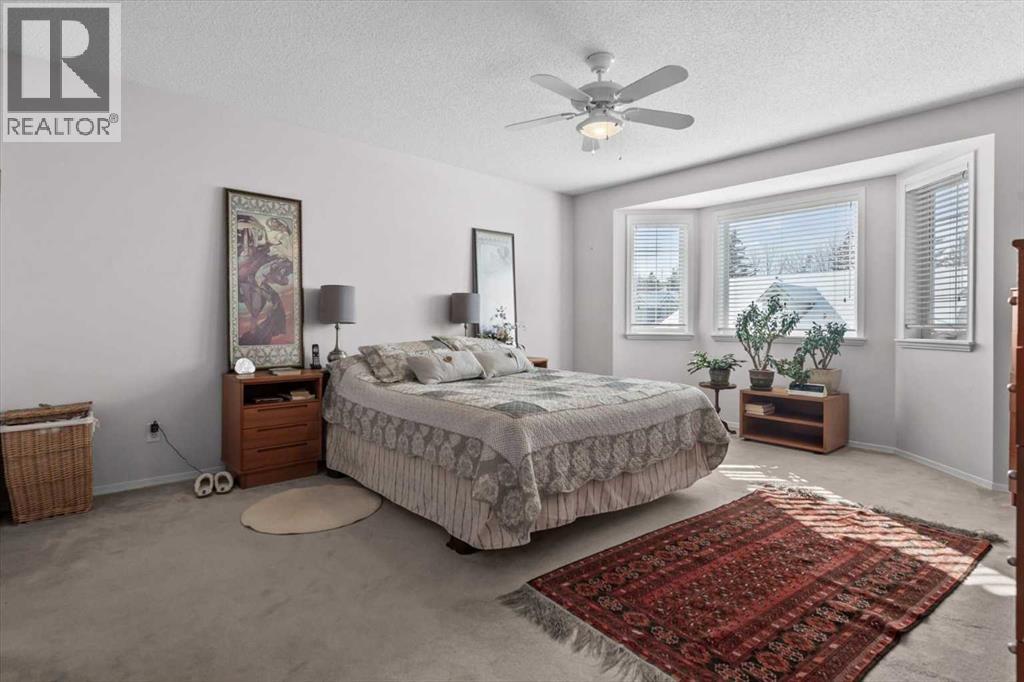 Single Family House for Sale in  Valley Ridge Heights NW Valley Ridge Calgary 