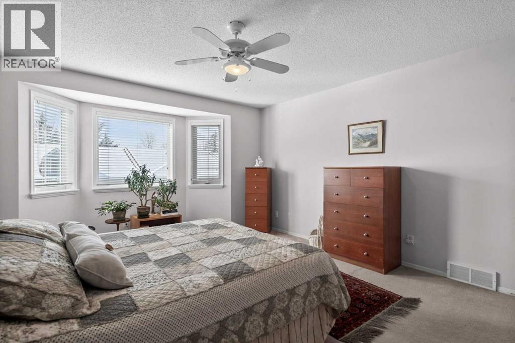 Single Family House for Sale in  Valley Ridge Heights NW Valley Ridge Calgary 