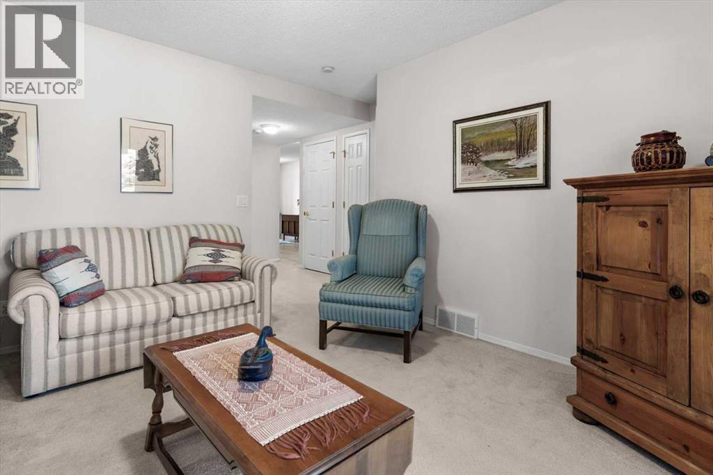 Single Family House for Sale in  Valley Ridge Heights NW Valley Ridge Calgary 