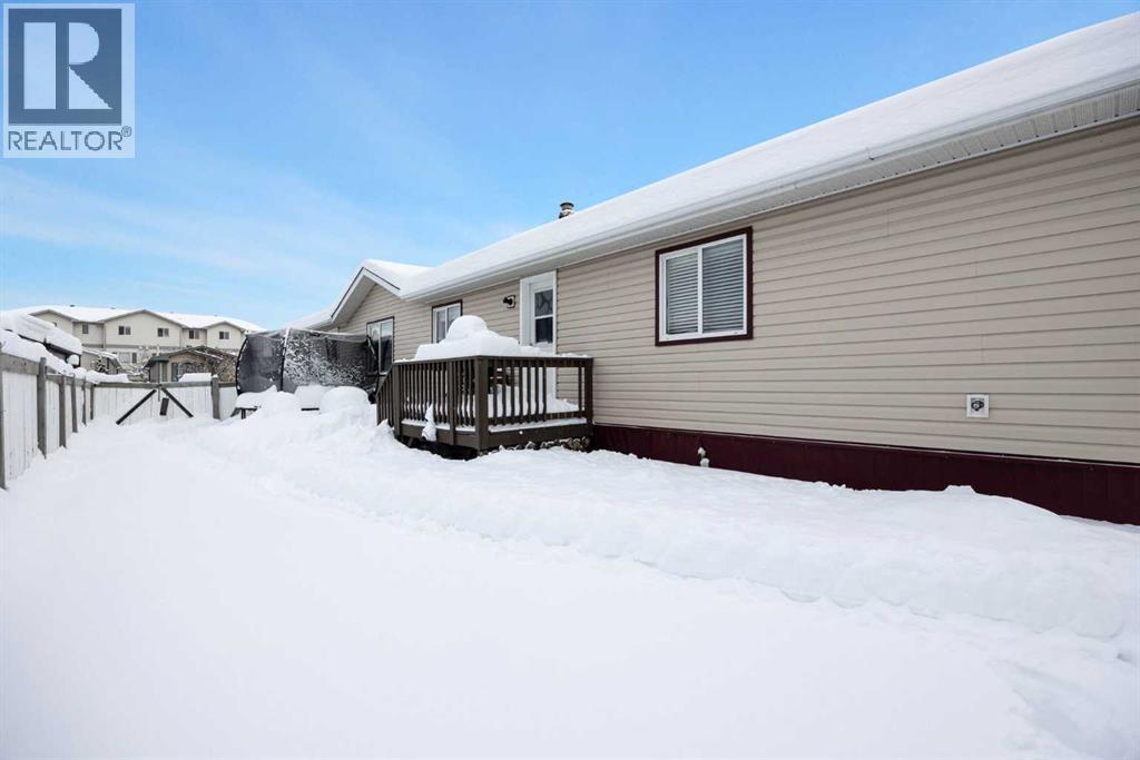 156 McKinlay Crescent, Fort McMurray