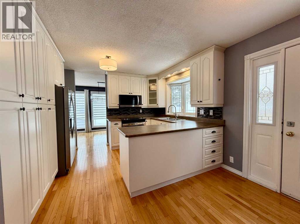 128 Romar Street, Fort McMurray