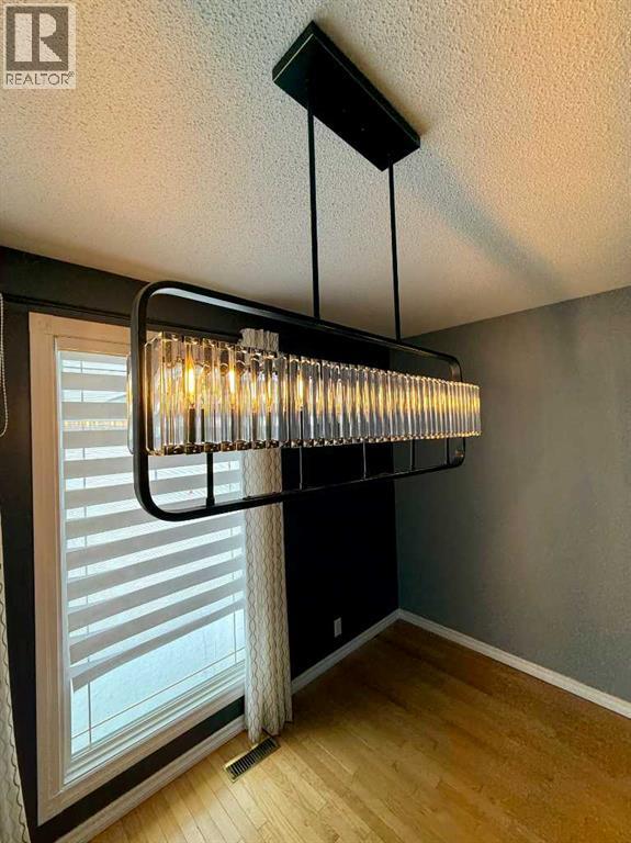 128 Romar Street, Fort McMurray