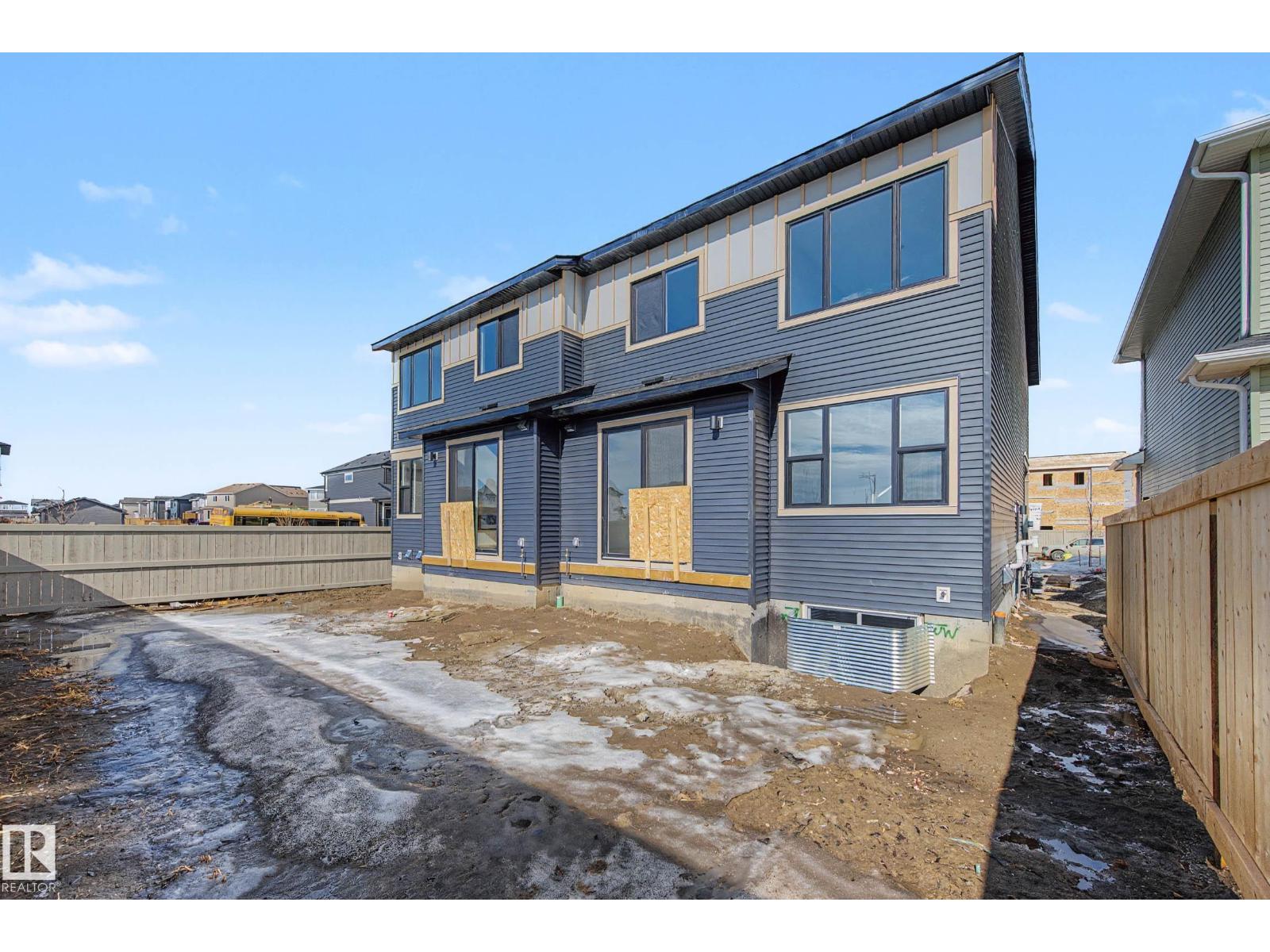 6923 51 AV, Beaumont