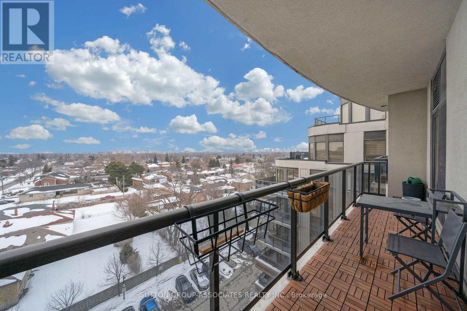 #802 760 SHEPPARD AVENUE W - 18