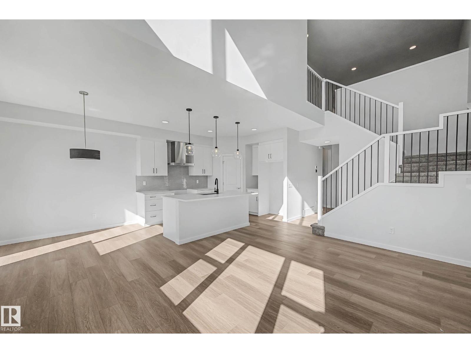 6923 51 AV, Beaumont