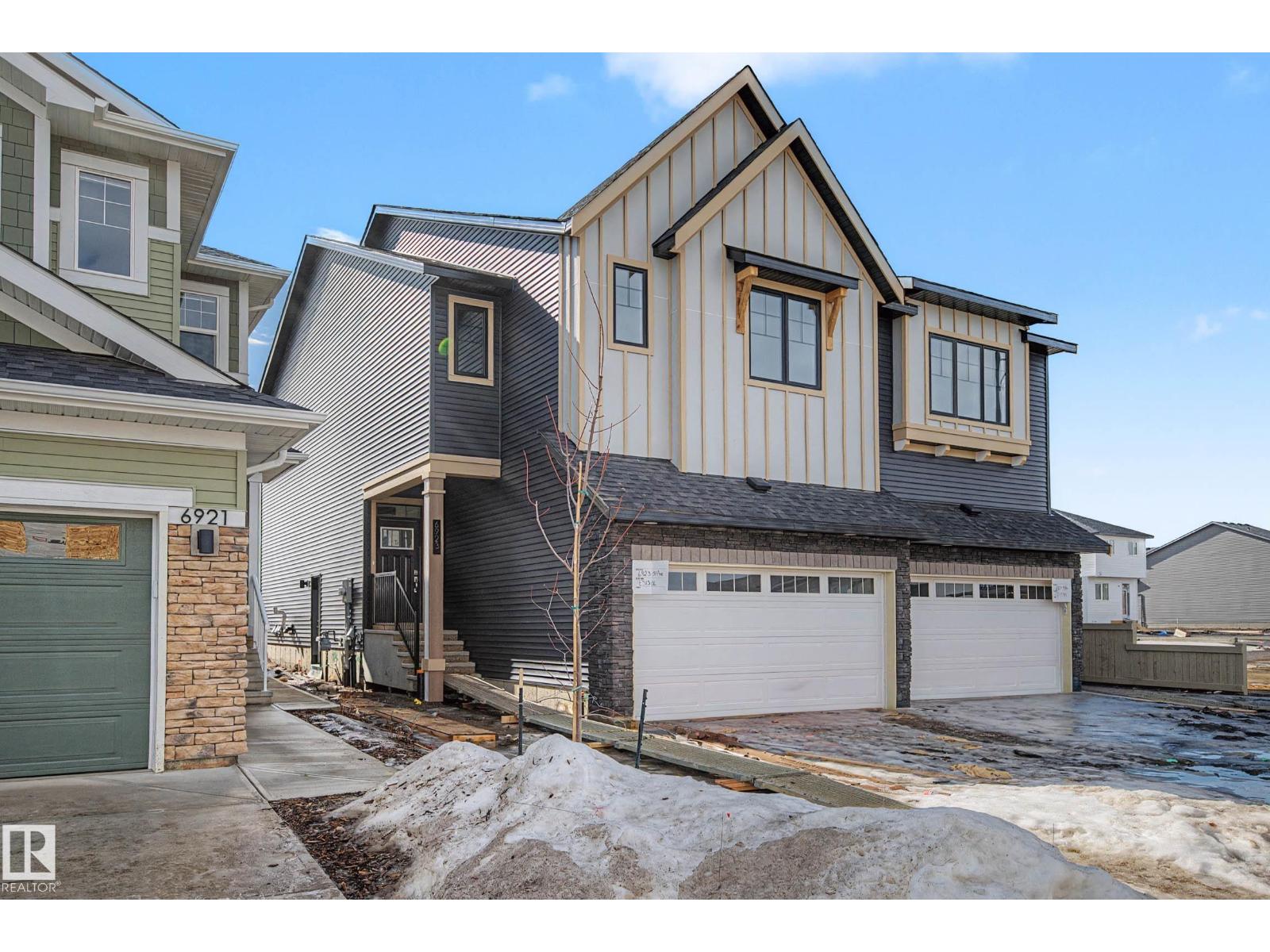 6923 51 AV, Beaumont