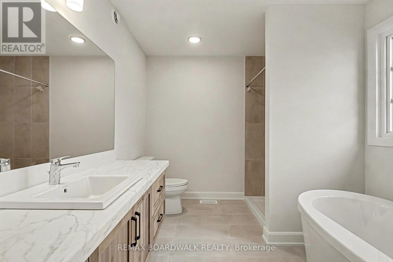 408 FALCON LANE - 12