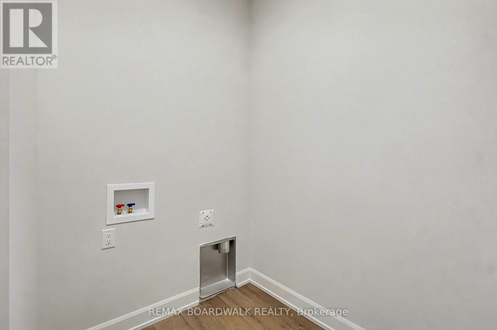 408 FALCON LANE - 19