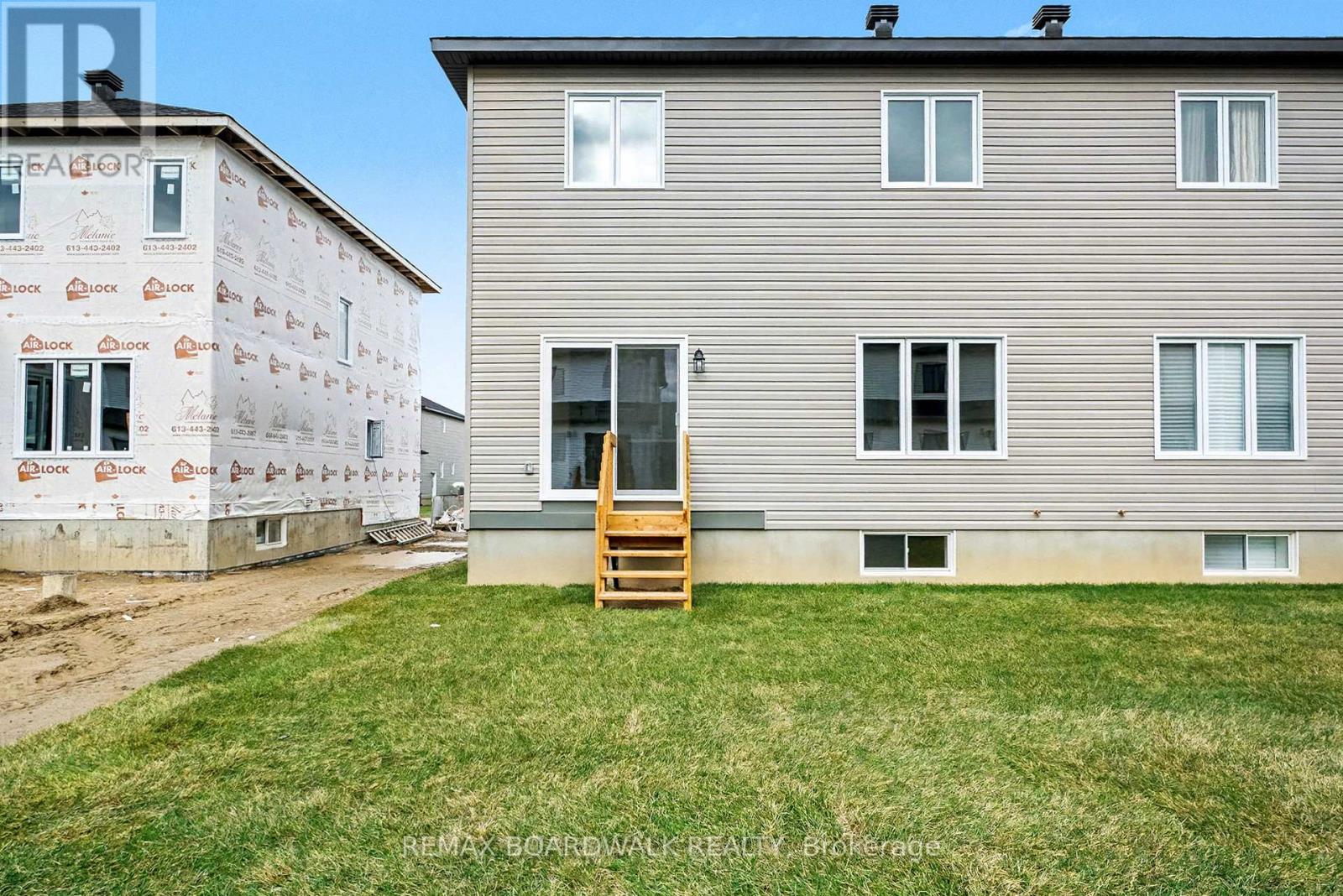 408 FALCON LANE - 21