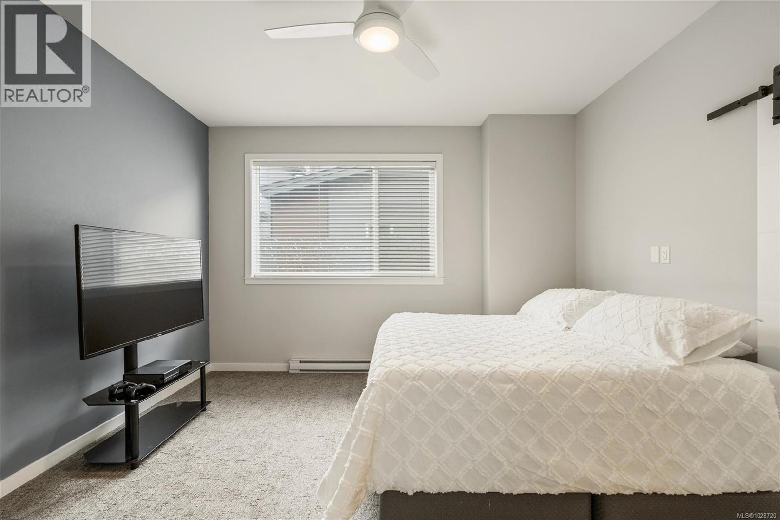 #103 694 Hoylake Ave - 21