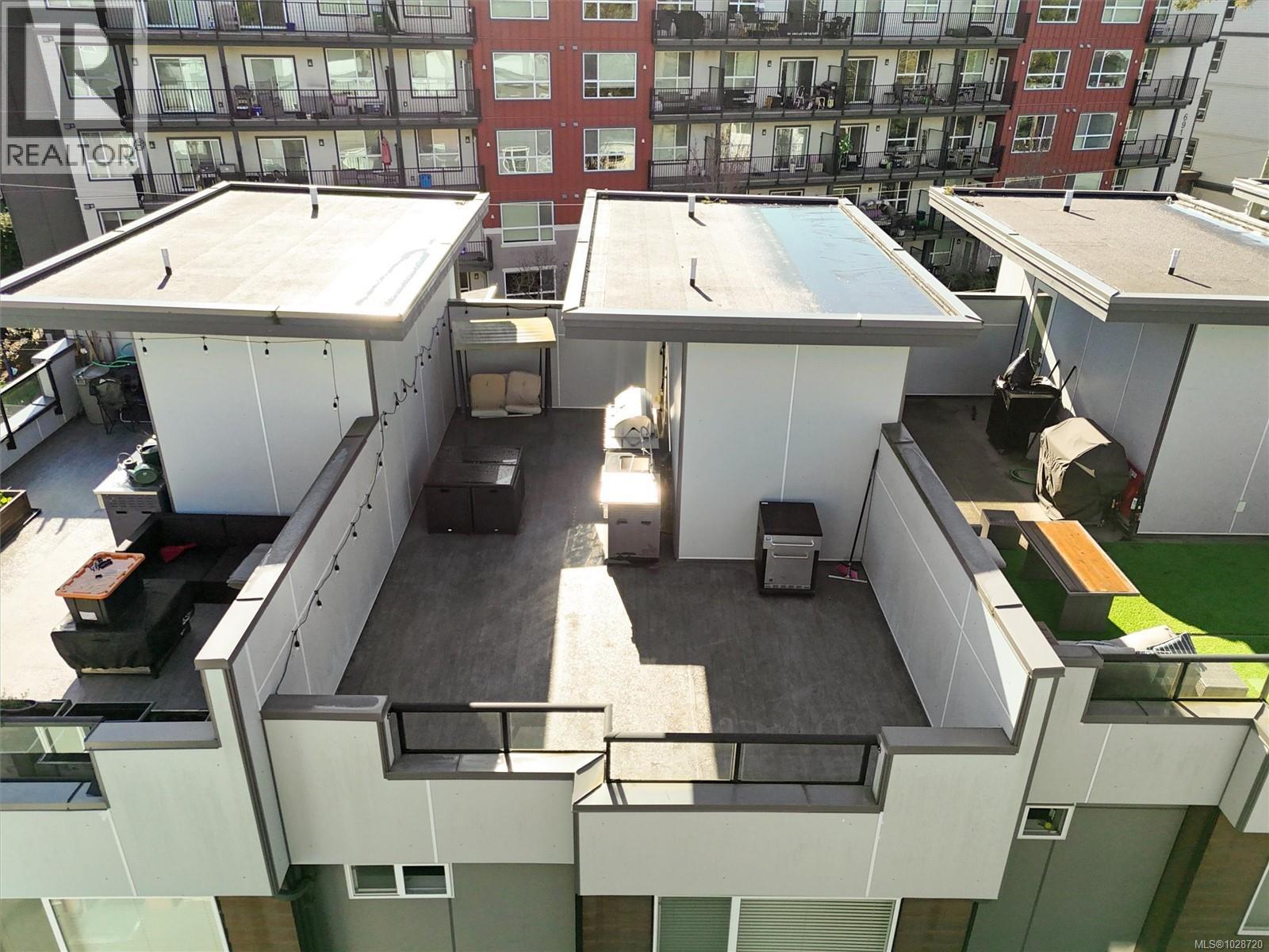 #103 694 Hoylake Ave - 5