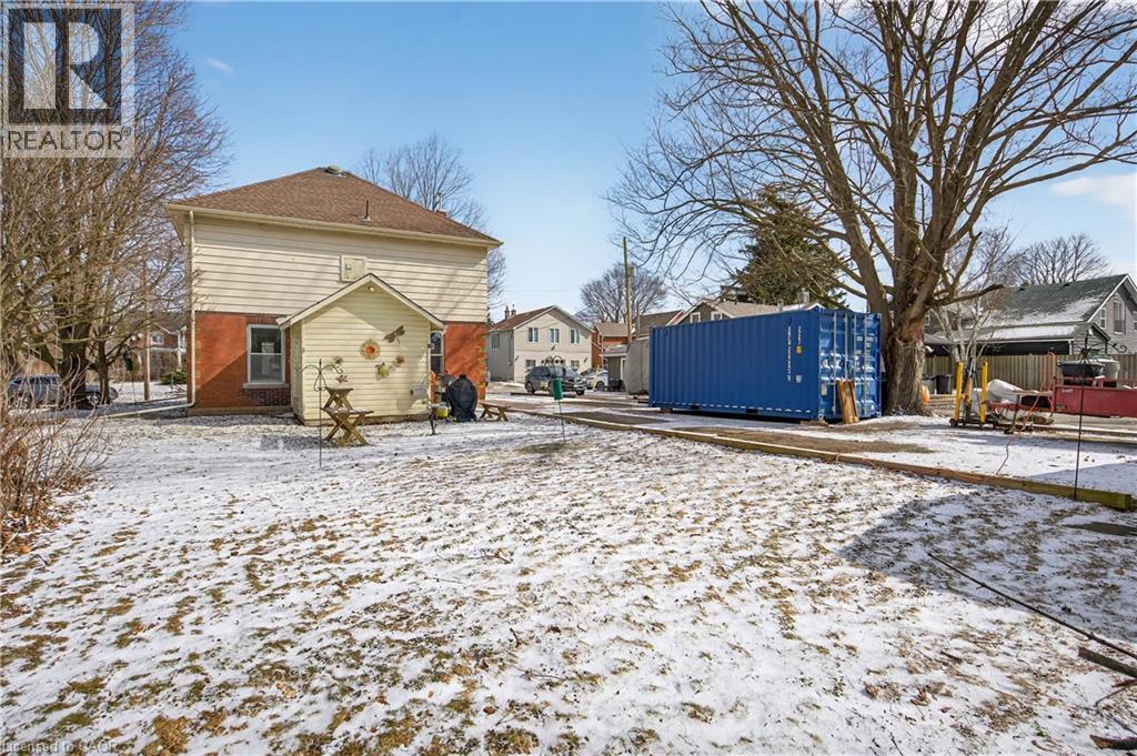 113 FREELTON ROAD - 34