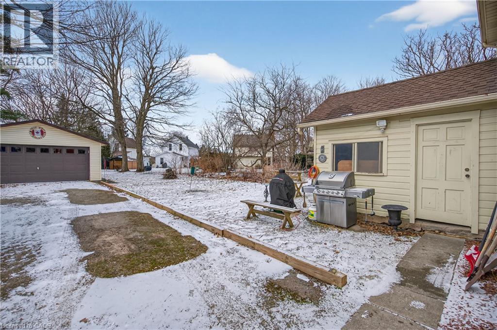113 FREELTON ROAD - 36