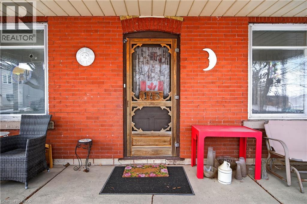 113 FREELTON ROAD - 4