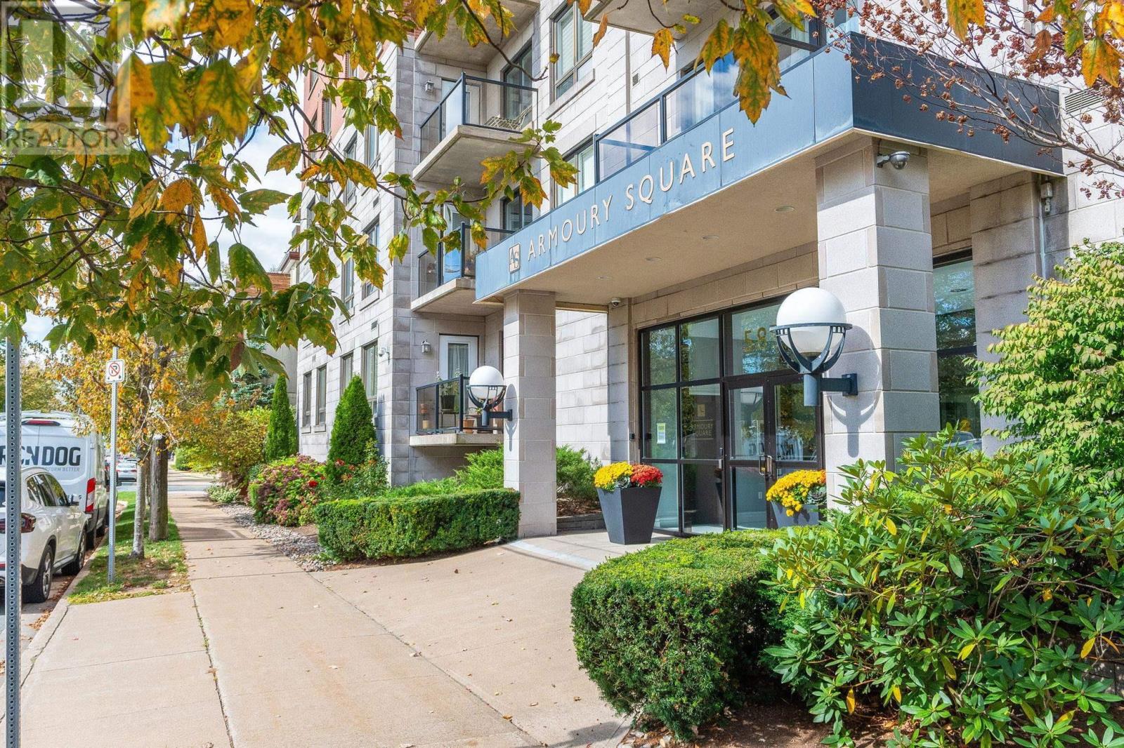 Property 37 of 44 of 502 5839 Cunard Street