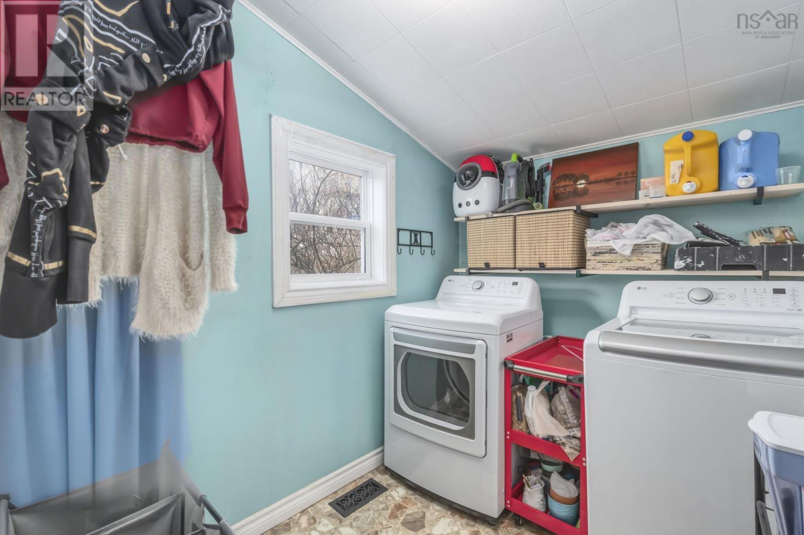 Property 18 of 24 of 20 Novawoood Drive