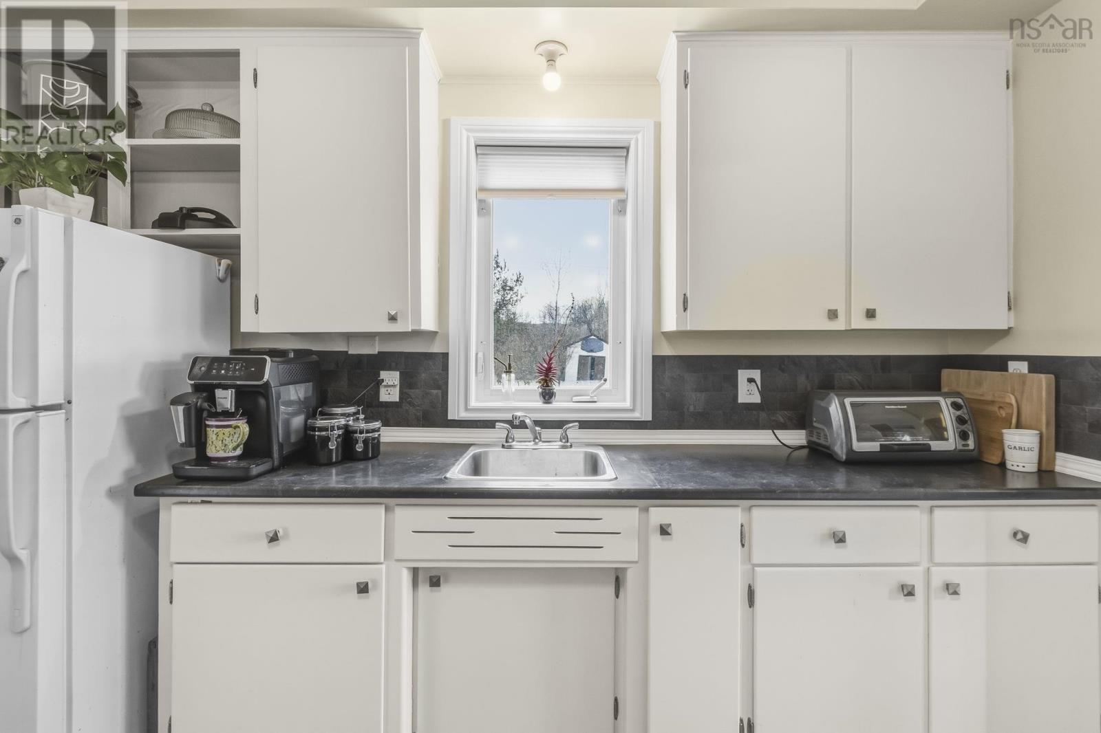 Property 7 of 24 of 20 Novawoood Drive