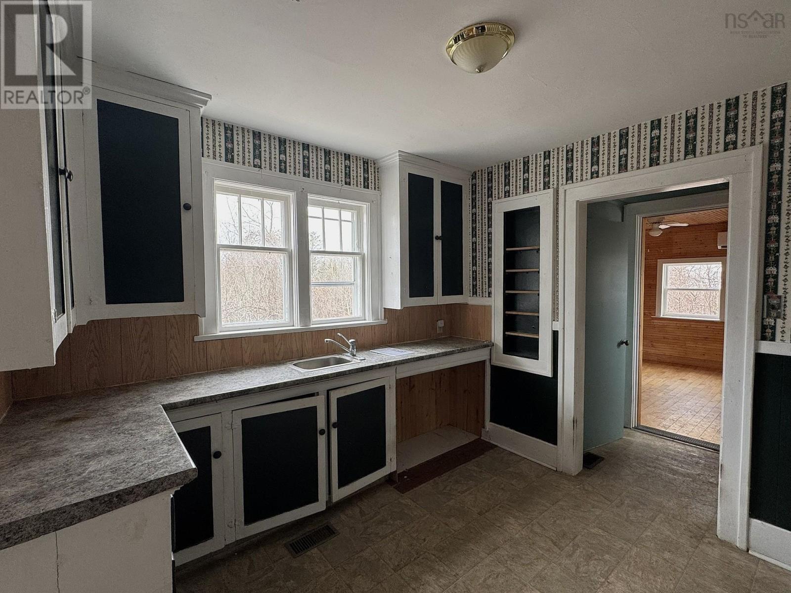 Property 11 of 48 of 61 Lawrencetown Lane