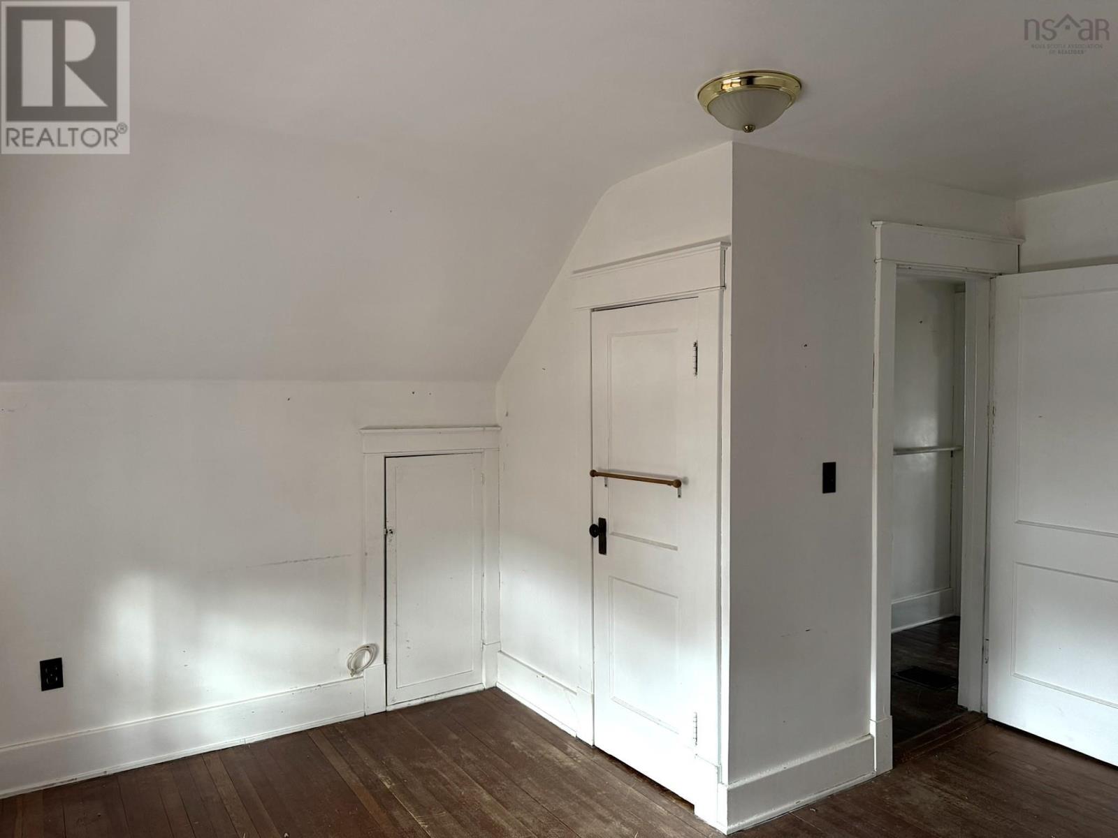 Property 30 of 48 of 61 Lawrencetown Lane