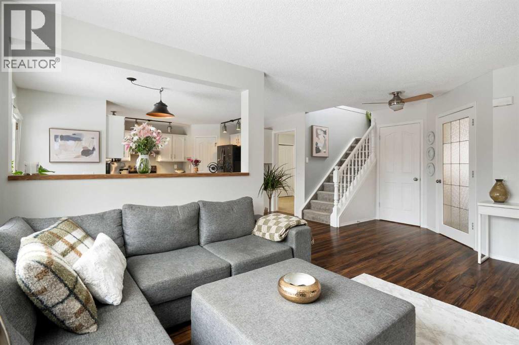 18 West Terrace Drive, Cochrane