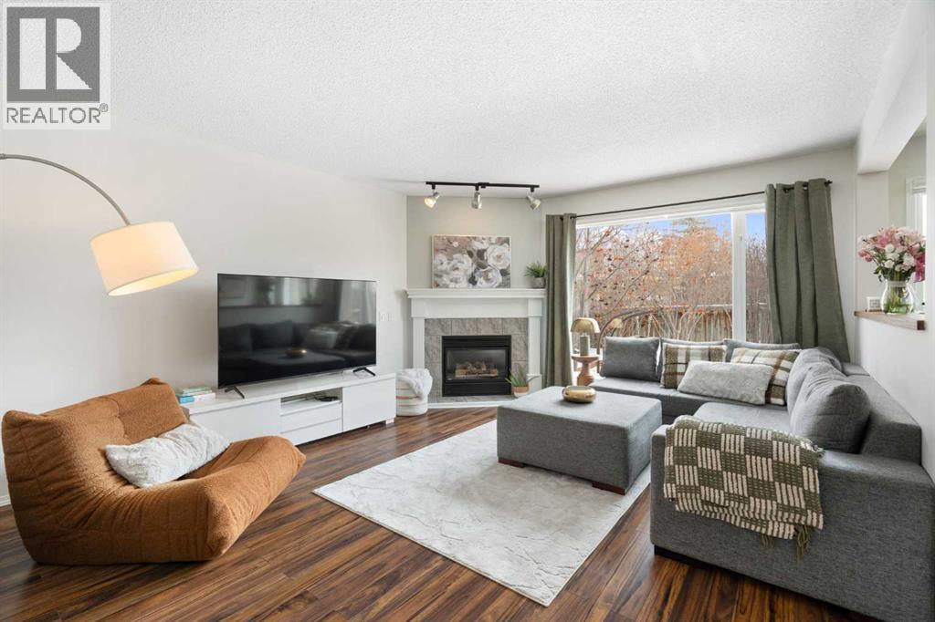 18 West Terrace Drive, Cochrane