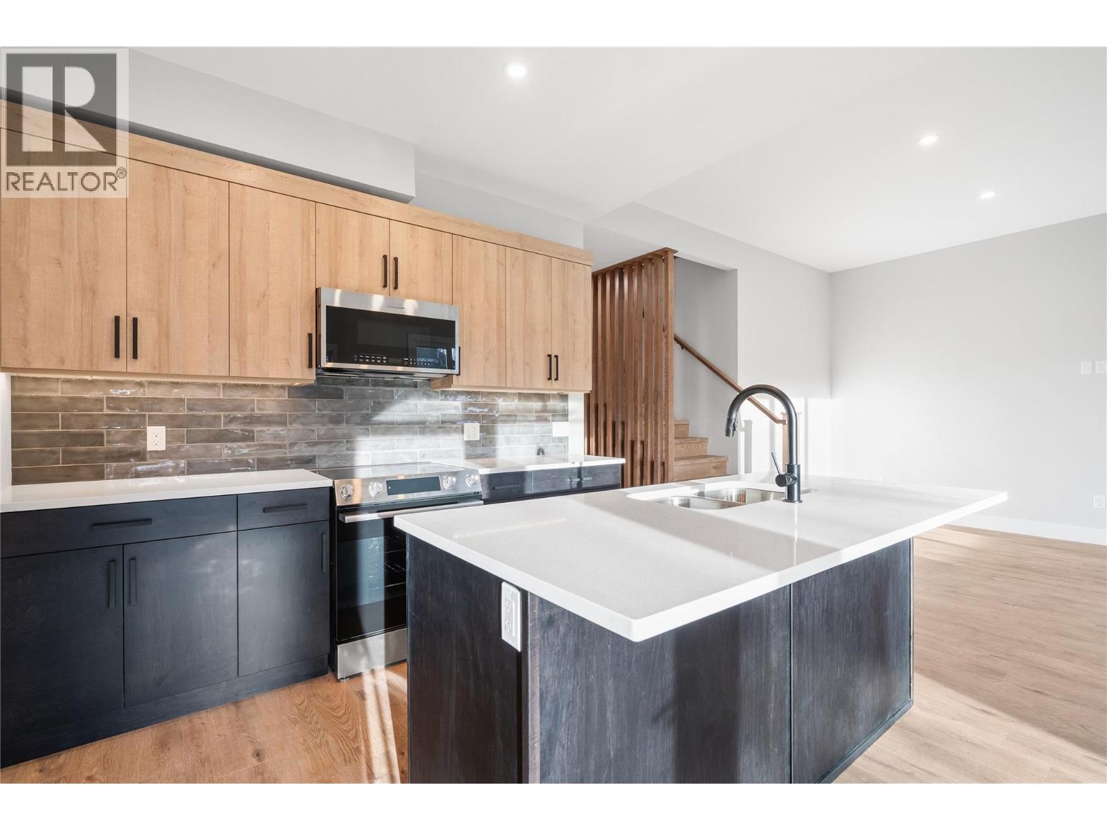 726 St Mary River Drive, Kimberley