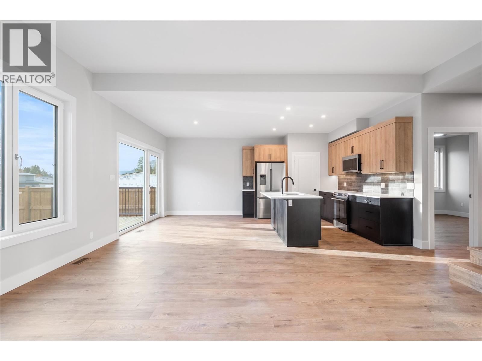 726 St Mary River Drive, Kimberley