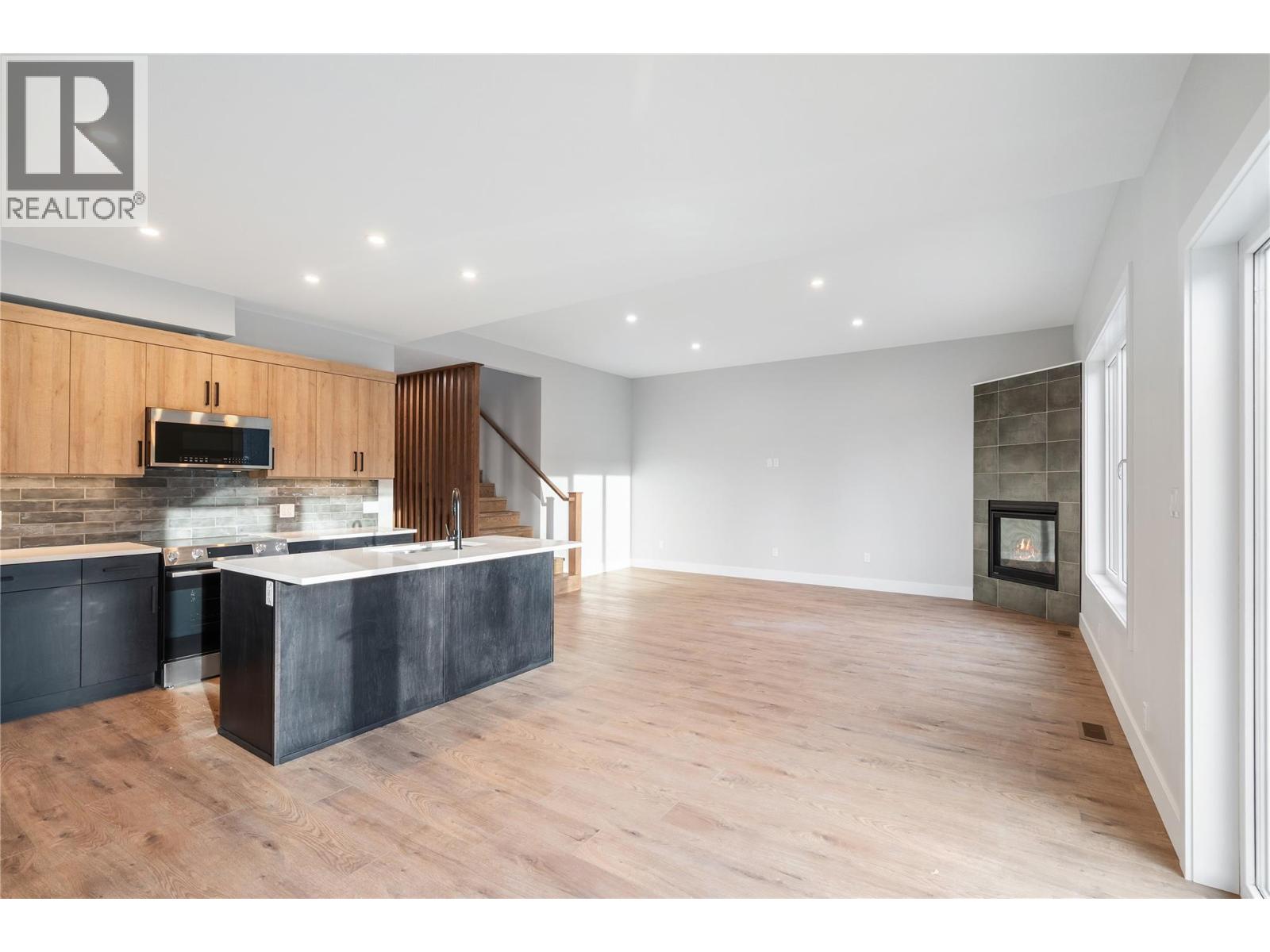 726 St Mary River Drive, Kimberley