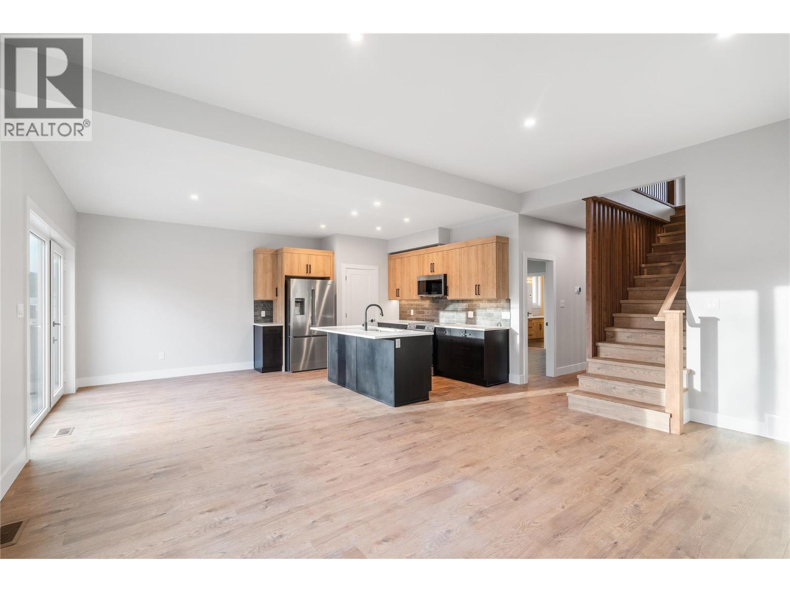 726 St Mary River Drive, Kimberley