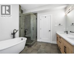 726 St Mary River Drive, Kimberley, BC V1A3J4 Photo 22