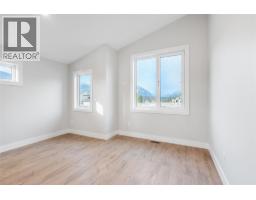 726 St Mary River Drive, Kimberley, BC V1A3J4 Photo 25